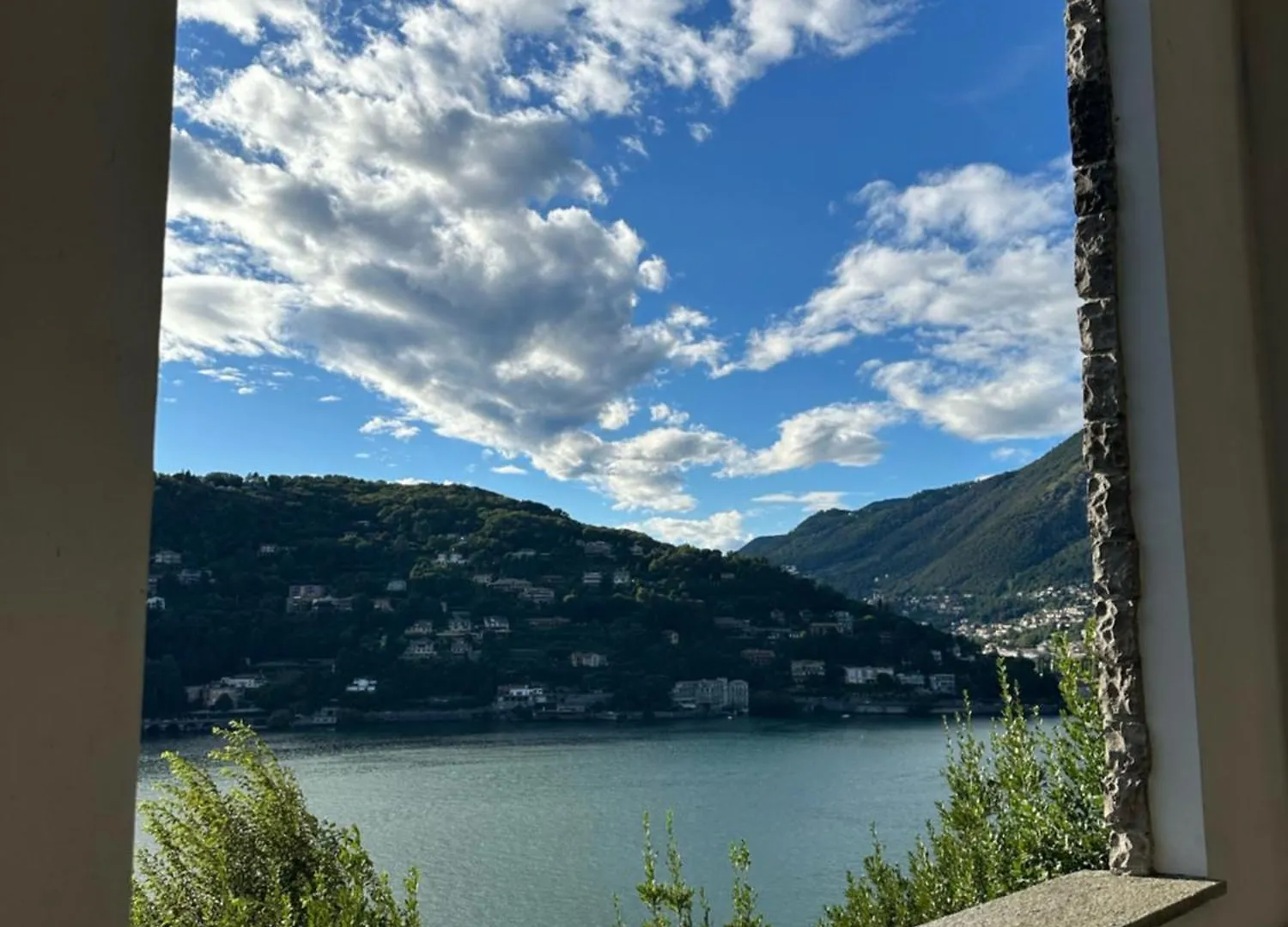 Apartamento Como Lake View Ac And Garage
