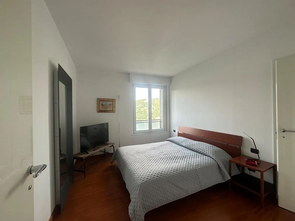 Como Lake View Ac And Garage