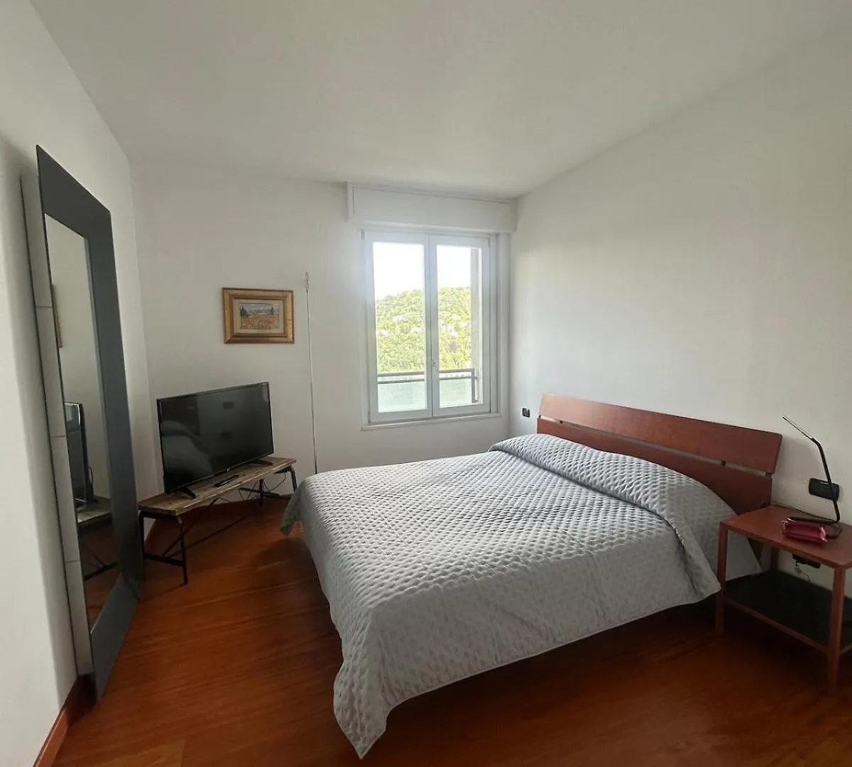 Como Lake View Ac And Garage 0*,